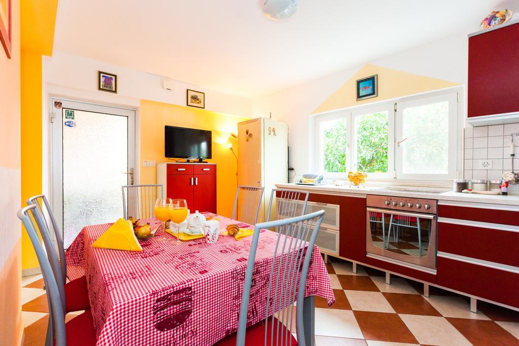 Holiday Home Villa Pindo Ston Exterior photo